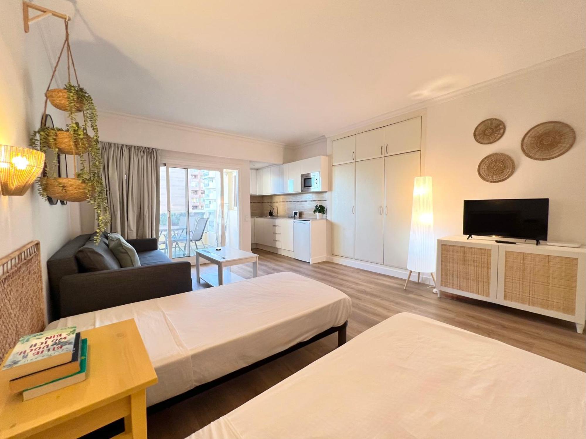 Pyr Beach And Pool Studio I Fuengirola Εξωτερικό φωτογραφία